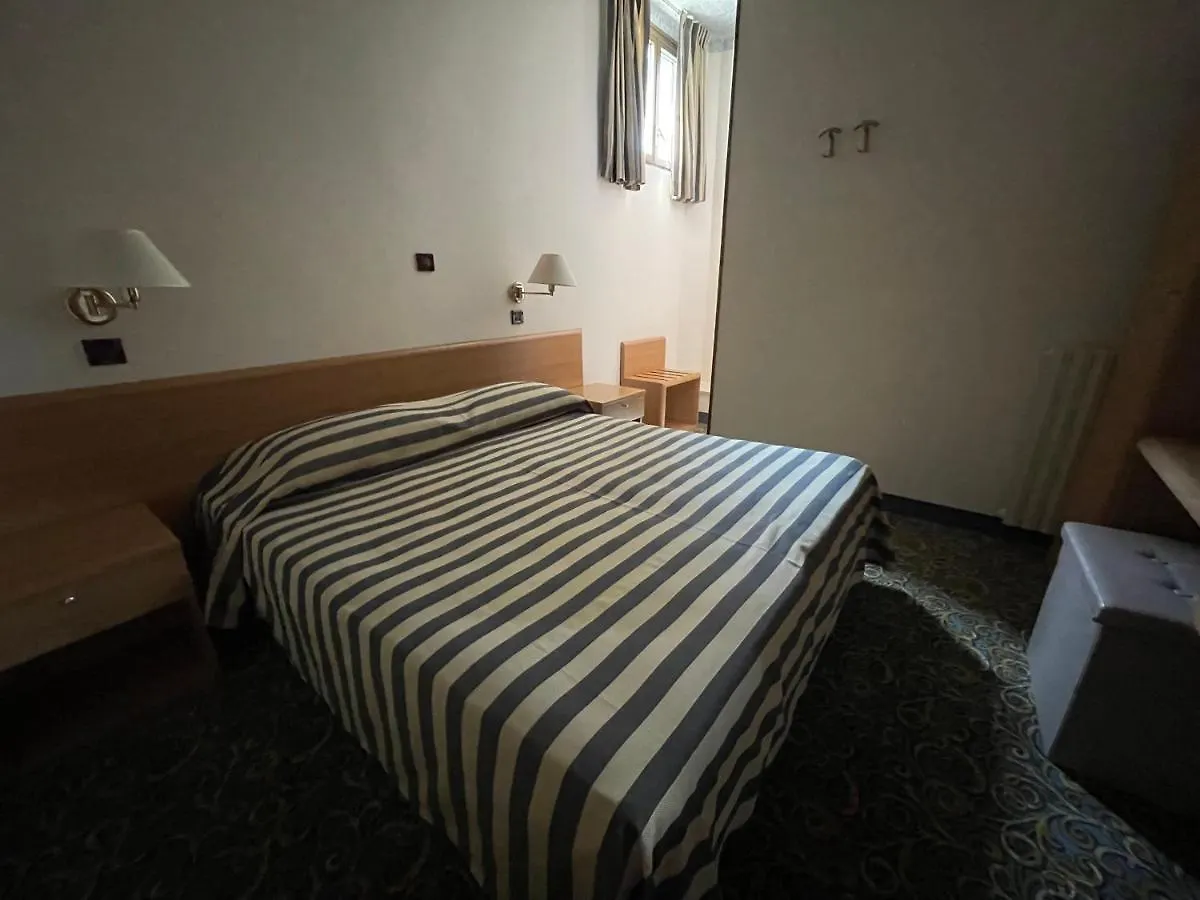 Hotel Giardinetto Desenzano del Garda