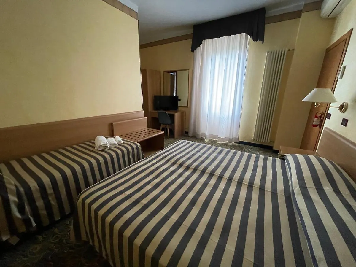 Hotel Giardinetto Desenzano del Garda
