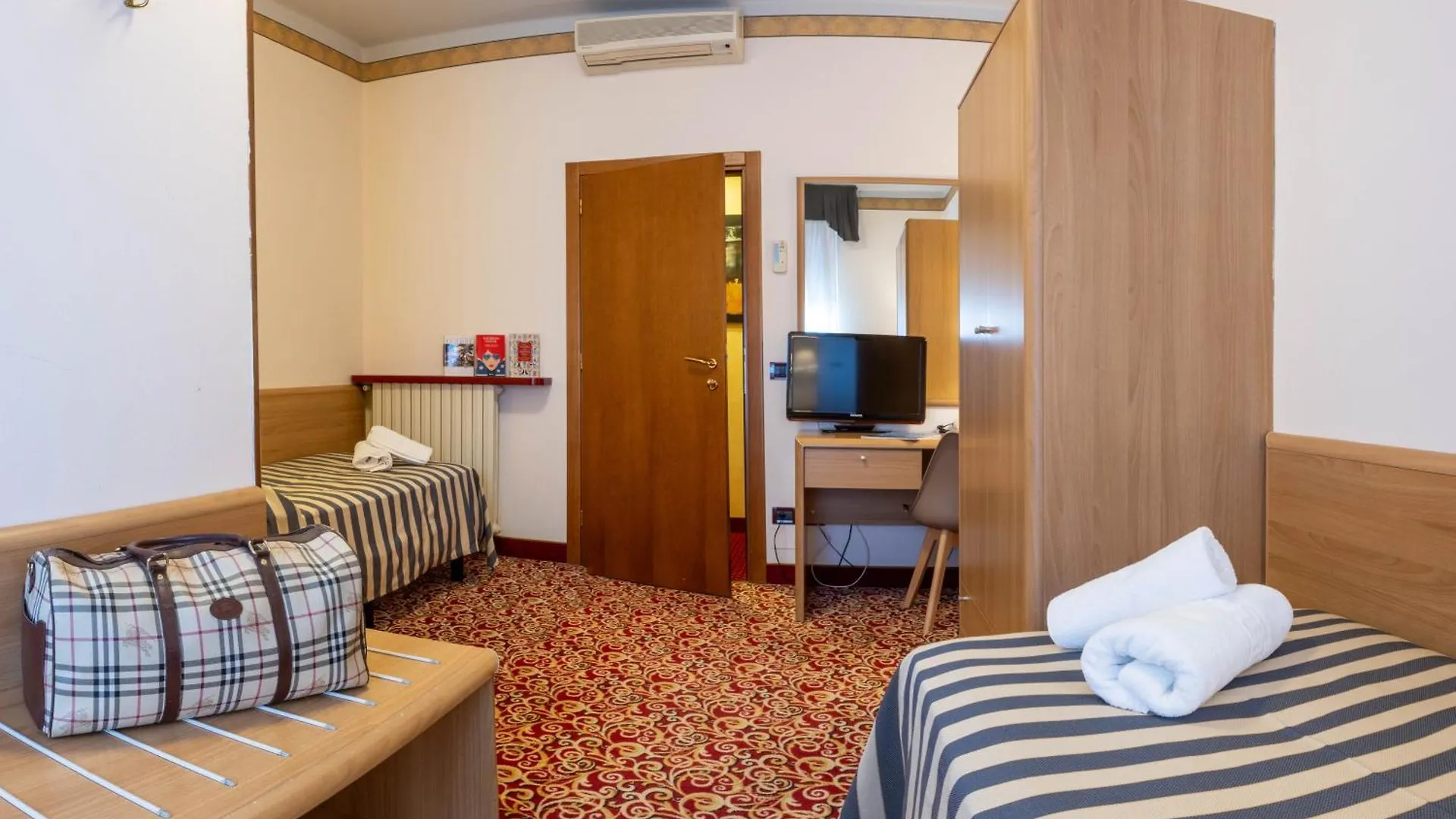 Hotel Giardinetto Desenzano del Garda Italia