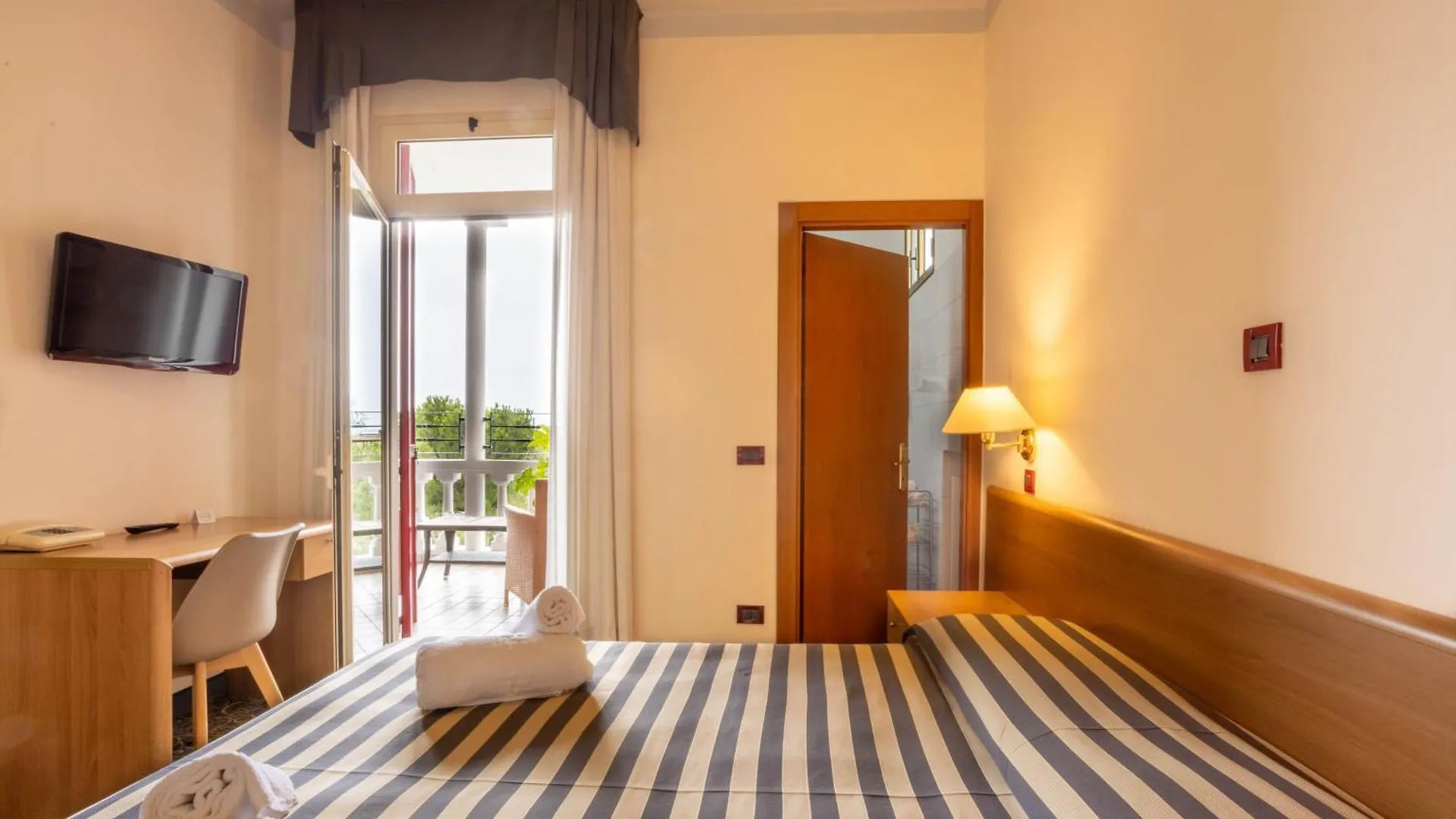Hotel Giardinetto Desenzano del Garda