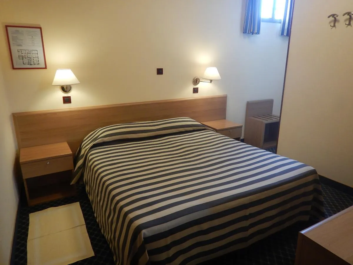 Hotel Giardinetto Desenzano del Garda