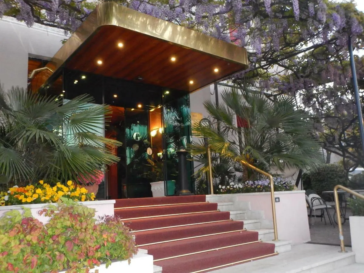 Hotel Giardinetto Desenzano del Garda