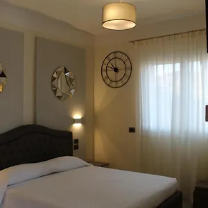 Gasthuis Martina Luxury, Desenzano del Garda