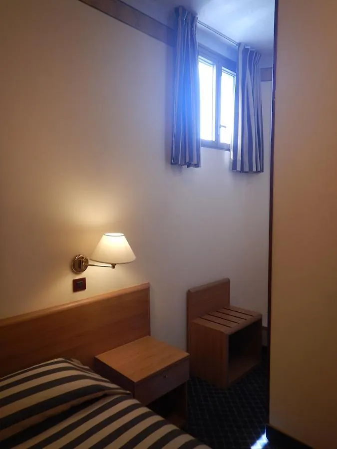 Hotel Giardinetto Desenzano del Garda Itálie