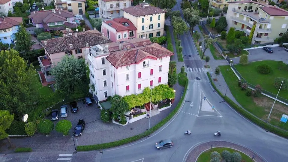 Hotel Giardinetto Desenzano del Garda