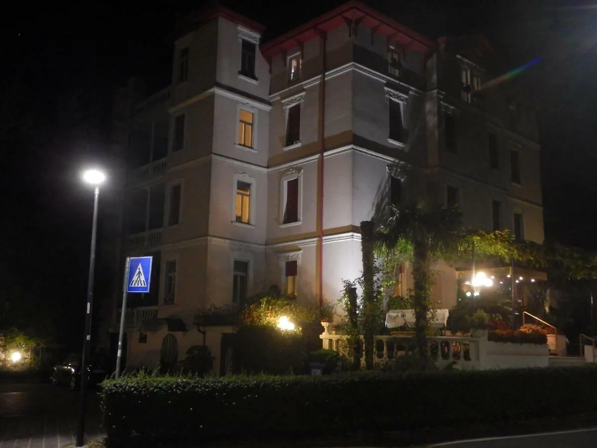 Hotel Giardinetto Desenzano del Garda